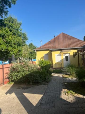 Ferienwohnung Dyta2 Apartman Hajdúszoboszló Exterior foto